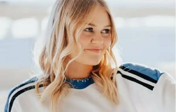 Age & Career Of Bella Lambert