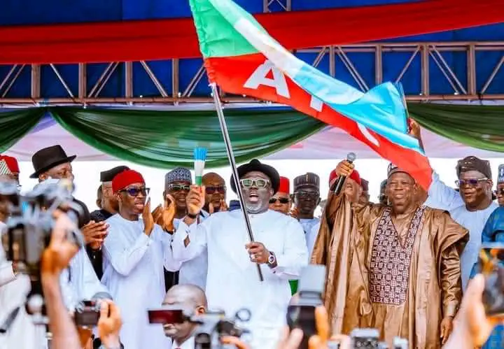 Ganduje anticipates more defections as Oborevwori joins APC as 22nd governor