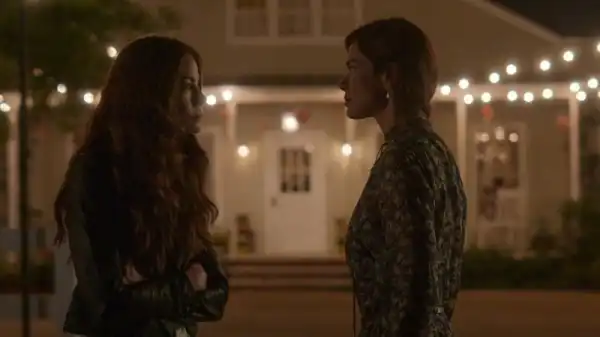 Echoes Trailer: Michelle Monaghan Leads Netflix