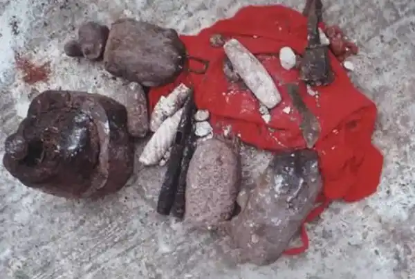 Women Openly Buy And Sell Charms To Entrap Men – Lady Blows Hot