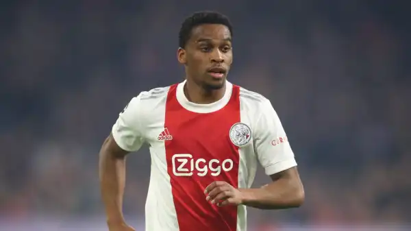 Jurrien Timber exploring summer options as Man Utd retain transfer interest