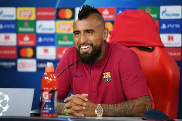 Barcelona Says Goodbye To Arturo Vidal