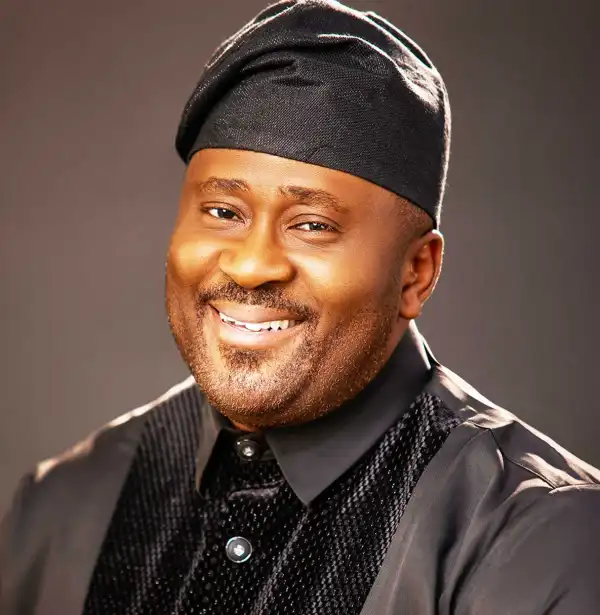Lagos 2027: Desmond Elliot picks nomination form for Surulere re-election bid