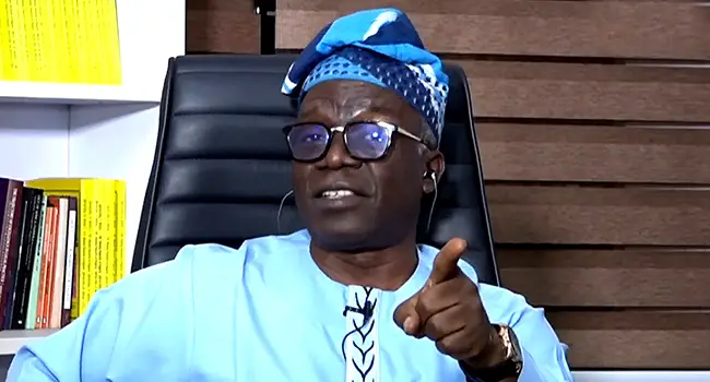 Falana threatens nationwide protest over fuel, naira scarcity