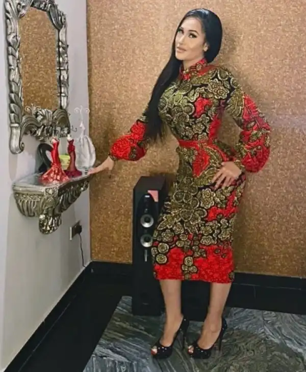 I Am No Longer An Actress - Caroline Hutchings