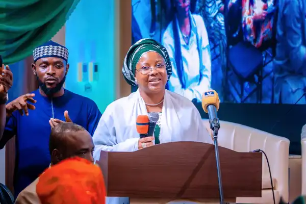 First Lady, Tinubu pushes for seat reservations for women in Parliament