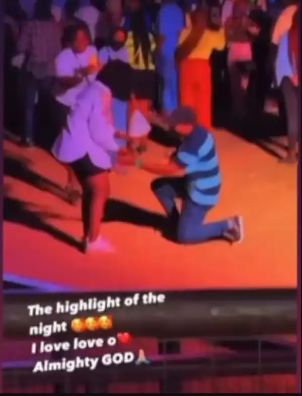 Man Proposes To Girlfriend At Simi