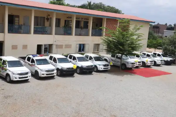 Insecurity: Bago launches 218-man anti-crime squad, commissions 12 police patrol vehicles in Niger