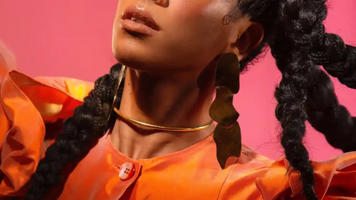 Biography & Career Of Linn da Quebrada