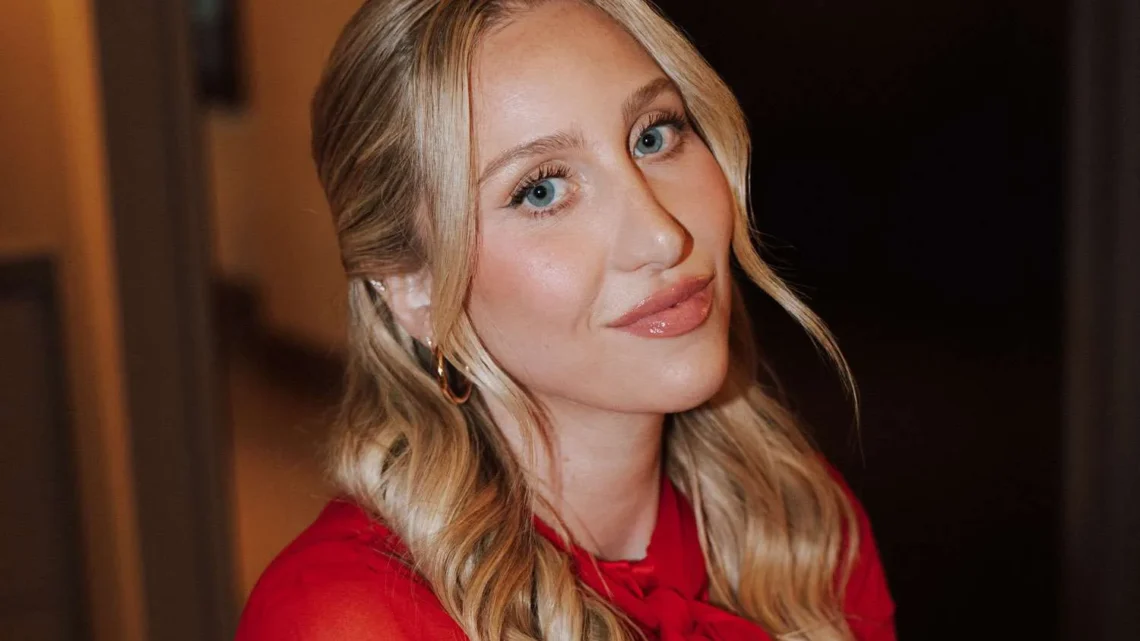 Age & Net Worth Of Carly Weinstein