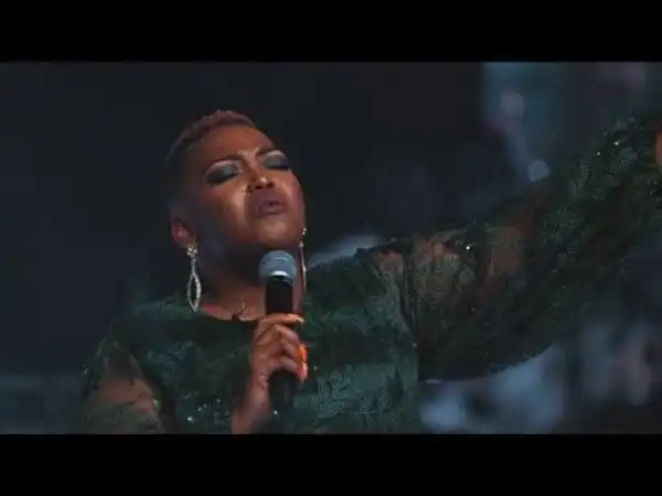 Ntokozo Mbambo – Oh Come Let Us Adore Him (Video)