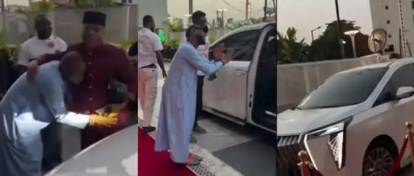 Davido Keeps His Promise, Hosts Bright Chimezie at His Lagos Residence