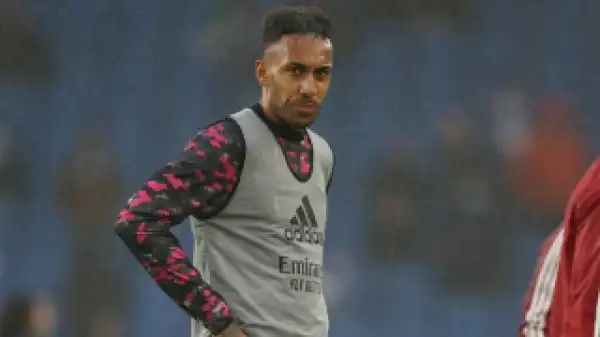 Barcelona move for Arsenal outcast Aubameyang hinges on Dembele