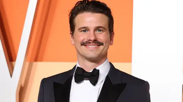 Lanterns Cast Adds Jason Ritter, DCU Character Revealed