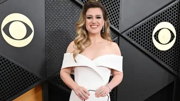 Kelly Clarkson: Future The Voice Coaches Were ‘Really Mean’ After American Idol Win