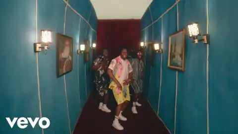 T-Classic – Makaveli (Video)