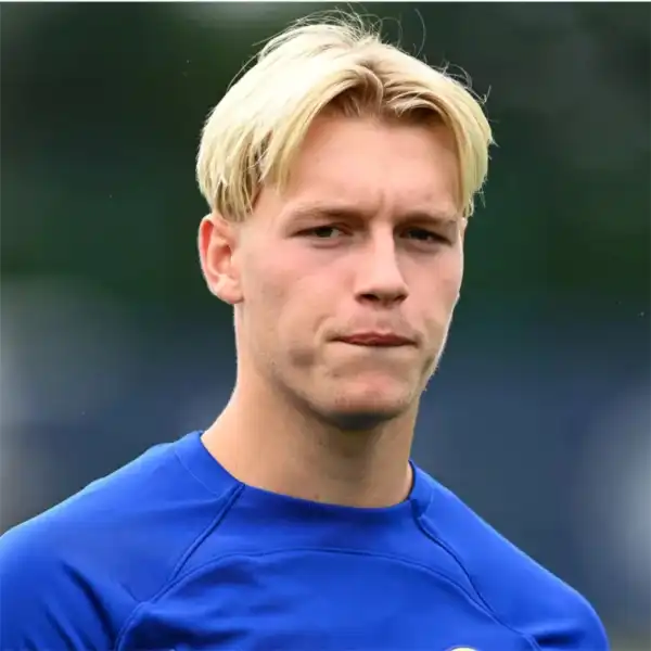 Transfer deadline day: Chelsea announce deal for Runham as Arsenal hold Wilson’s talk