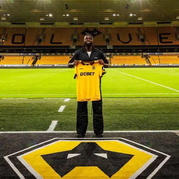 Transfer: Arokodare moves to Wolves on four-year contract