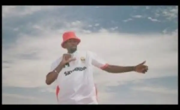 Sje Konka – Oksalayo ft. Robot Boii & Freddy K (Video)
