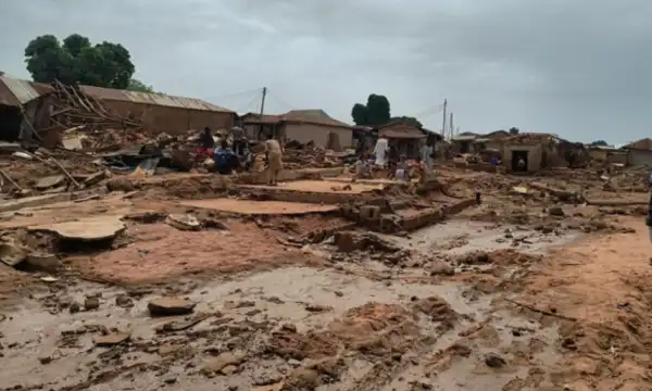 Monarch calls for fumigation of Mokwa to forestall health crisis