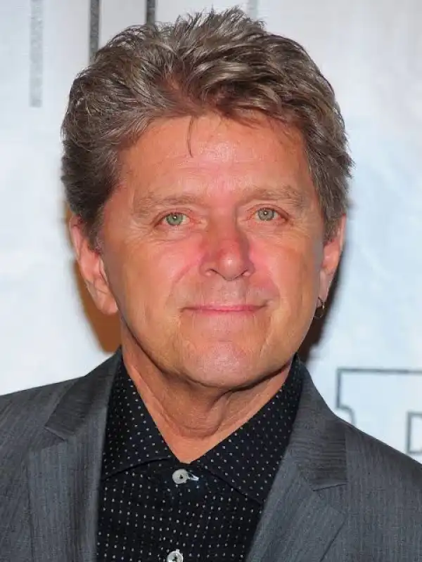 Biography & Career Of Peter Cetera