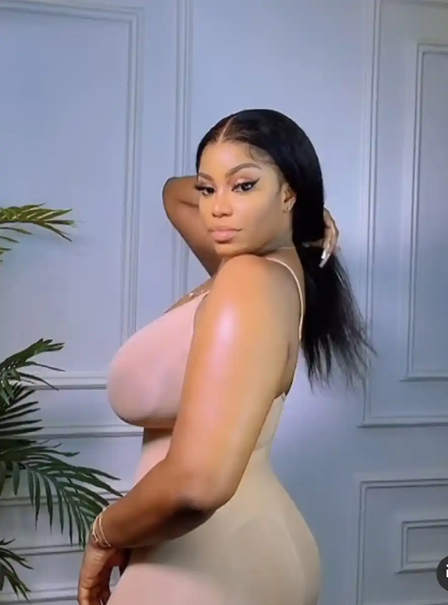 “It’s all natural” – Reality TV star, Eriata Ese replies troll who accused her of undergoing plastic surgery