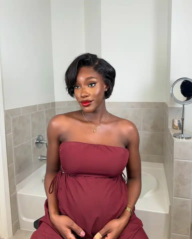 Fans gush as Ivy Ifeoma shares pregnancy photos