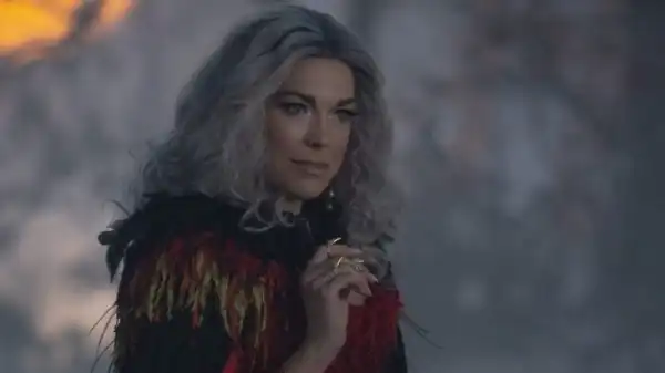 Hocus Pocus 2 Clip Teases the Sanderson Sisters