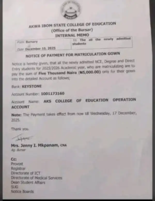 Akwa Ibom State COE notice to new students on payment for matriculation gown