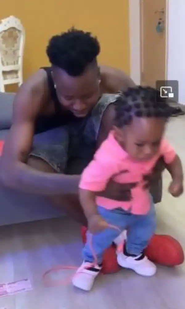 Mohbad’s Friend Buys Cake For His Son Liam, Sprays Money As He Clocks 8 months (Video)