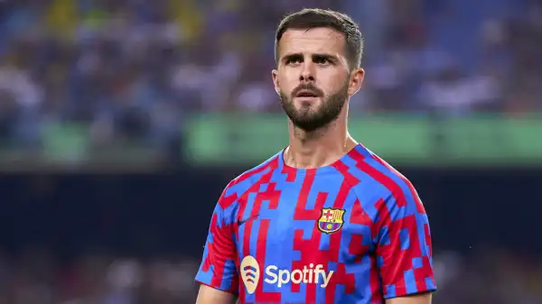 Xavi confirms Miralem Pjanic is close to Barcelona exit
