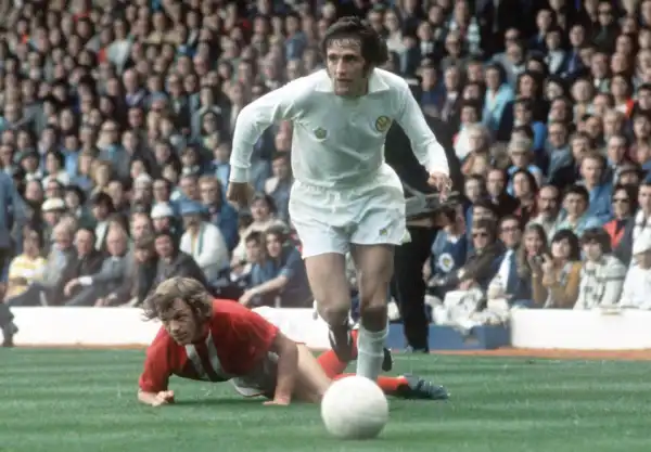 Leeds United rename Elland Road’s South Stand in Norman Hunter’s honour in tribute to late club legend