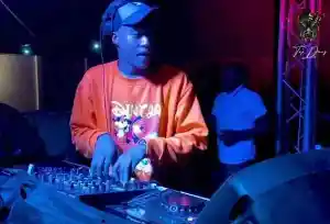 Thabza Tee – Top Dawg Sessions (Xmas Eve Mix)