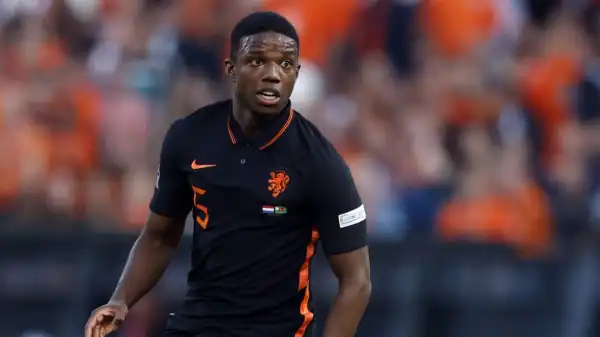 Tyrell Malacia reveals he spoke to Man Utd legend about the club