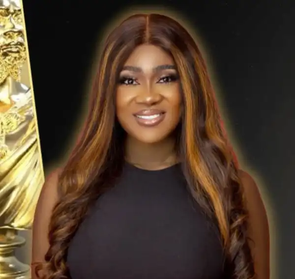 Uche Elendu, Eniola Badmus, Others React To Beautiful Artwork Photos Of Mercy Johnson Family