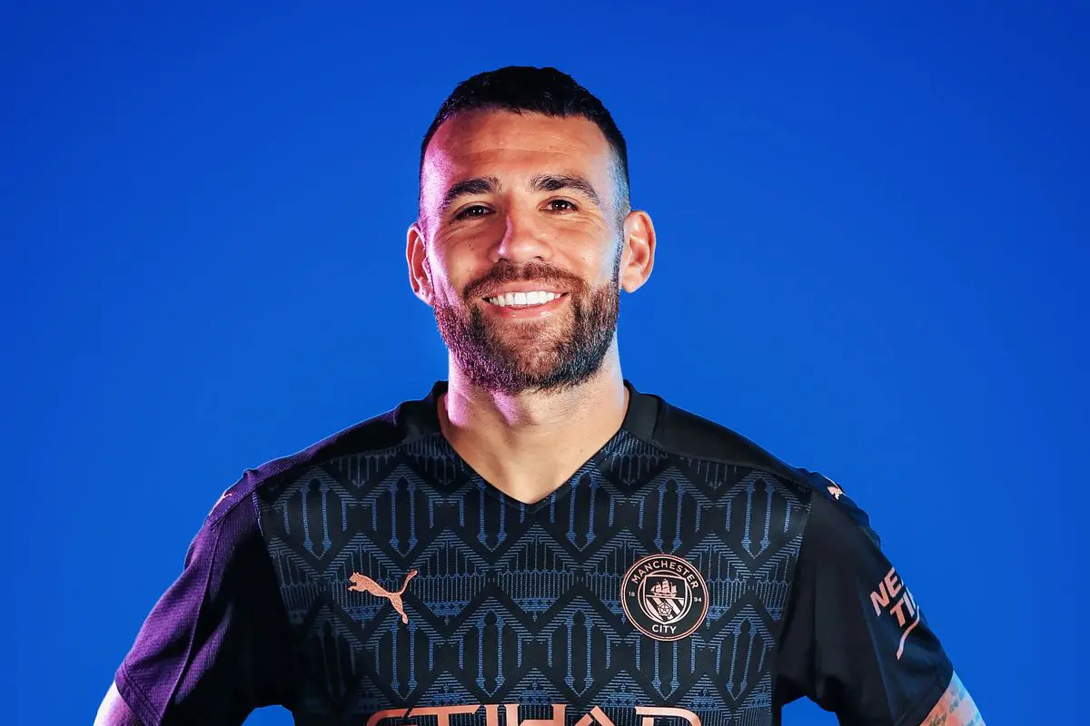 UCL: ‘World Cup you brag about was won by Messi’ – Sneijder slams Otamendi for showing off tattoo to Vinicius