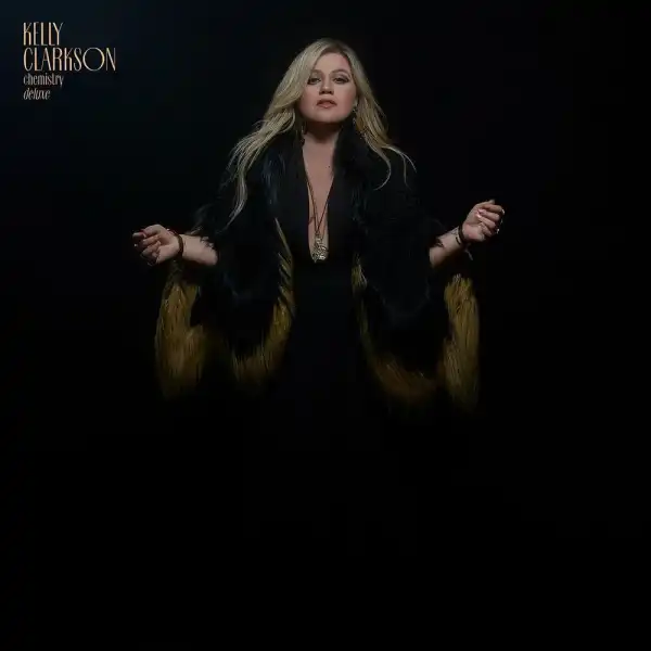 Kelly Clarkson – roses