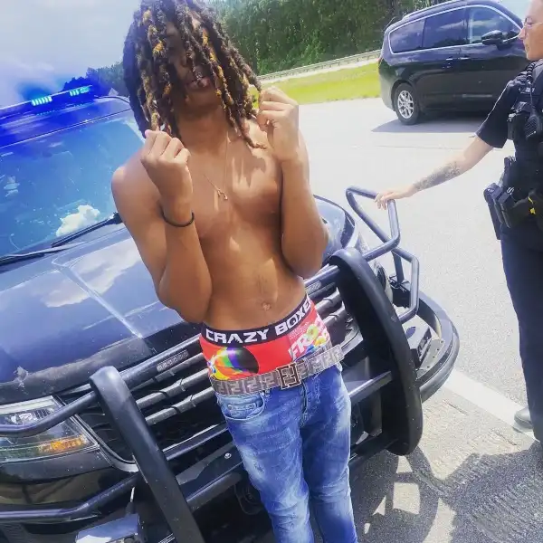 SiyahXO – Flashlight