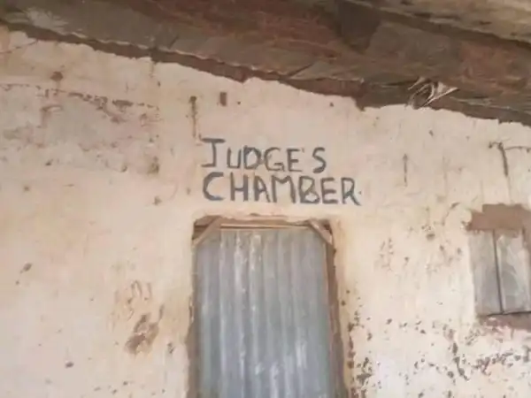 Alleged Nigerian Courtroom In Gombe State Gets People Talking After Going Viral