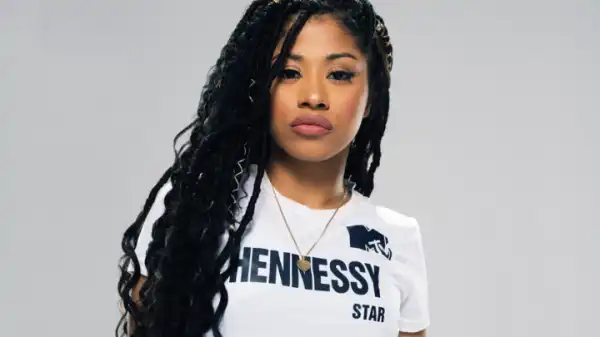 Biography & Career Of Hennessy Carolina