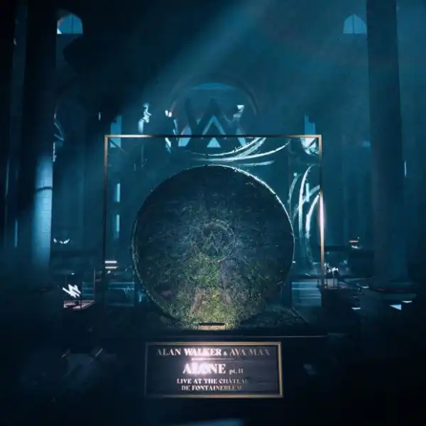Alan Walker Ft. Ava Max - Alone, Pt. II (Live at Château de Fontainebleau)