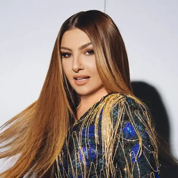 Biography & Career Of Helena Paparizou