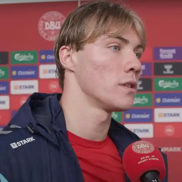 Transfer: ‘Huge club’ – Rasmus Hojlund on joining Manchester United