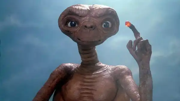 Steven Spielberg Recalls Fight to Prevent E.T. Sequel