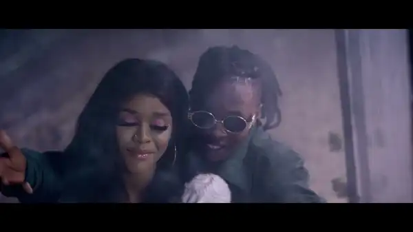 Laycon ft. Soundz – Drunk In Love (Video)