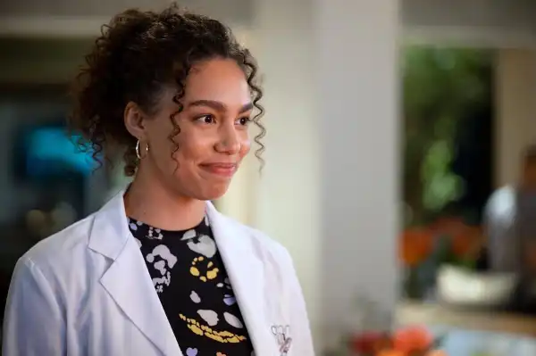 Biography & Net Worth Of Emma Ferreira