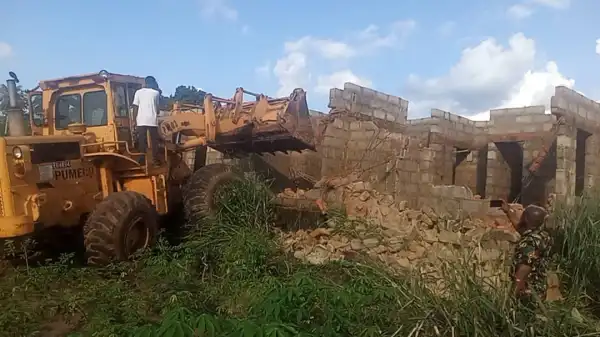Abia government demolishes more houses built on ‘encroached lands’