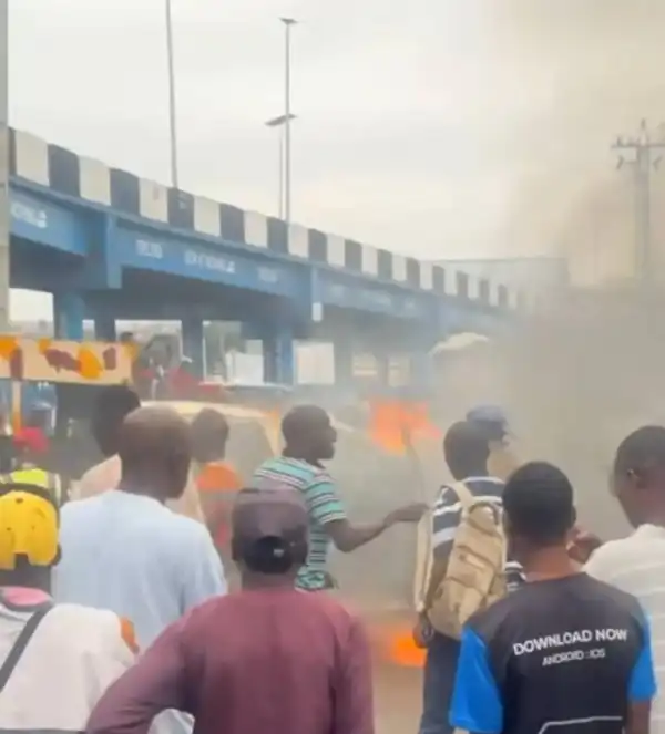 Amotekun’s vehicle catches fire in Ibadan