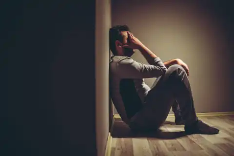 Drama As Man Goes Blind For Allegedly D*filing Neighbour's Daughter In Onitsha