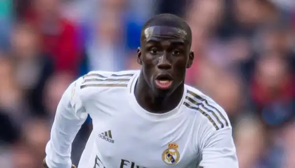 Boost for Chelsea as Real Madrid star expected to miss the first leg through injury